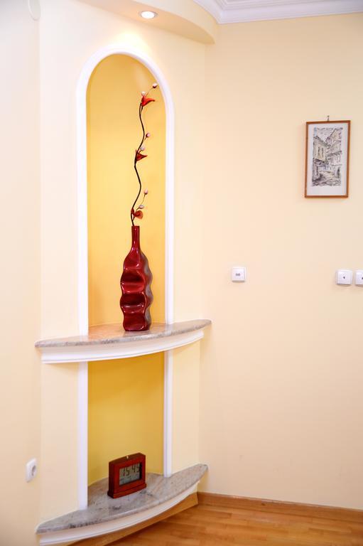 Exclusive Central Apartments スコピエ エクステリア 写真