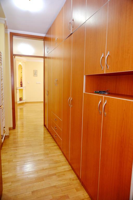 Exclusive Central Apartments スコピエ エクステリア 写真