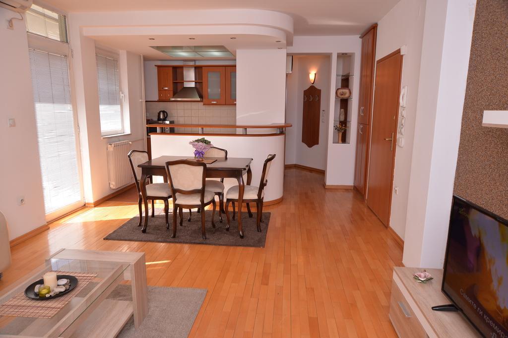 Exclusive Central Apartments スコピエ エクステリア 写真