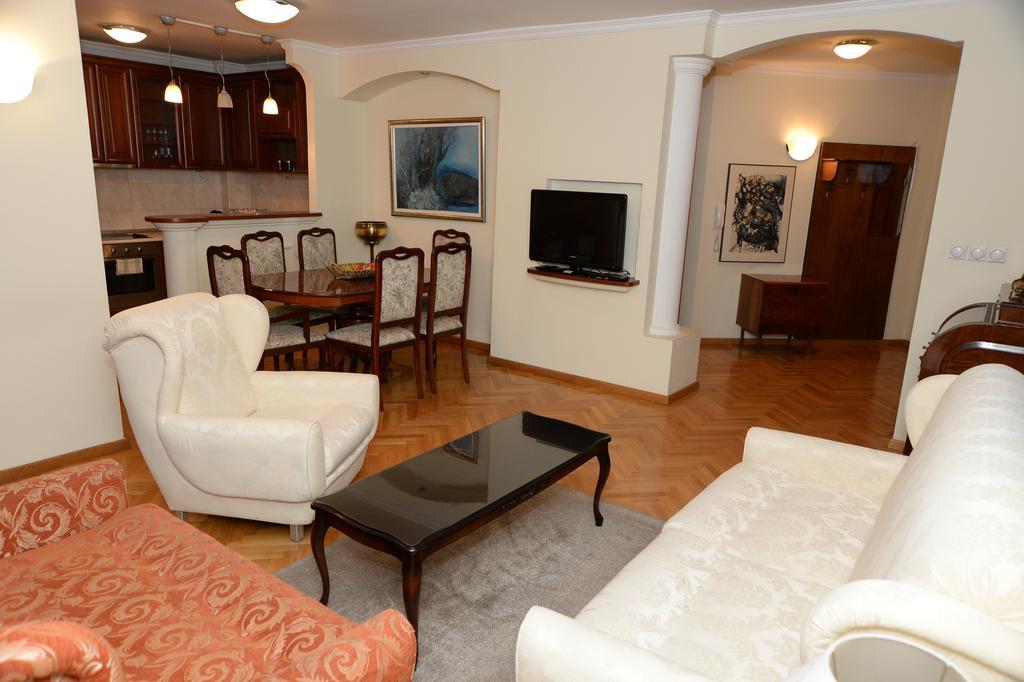 Exclusive Central Apartments スコピエ エクステリア 写真